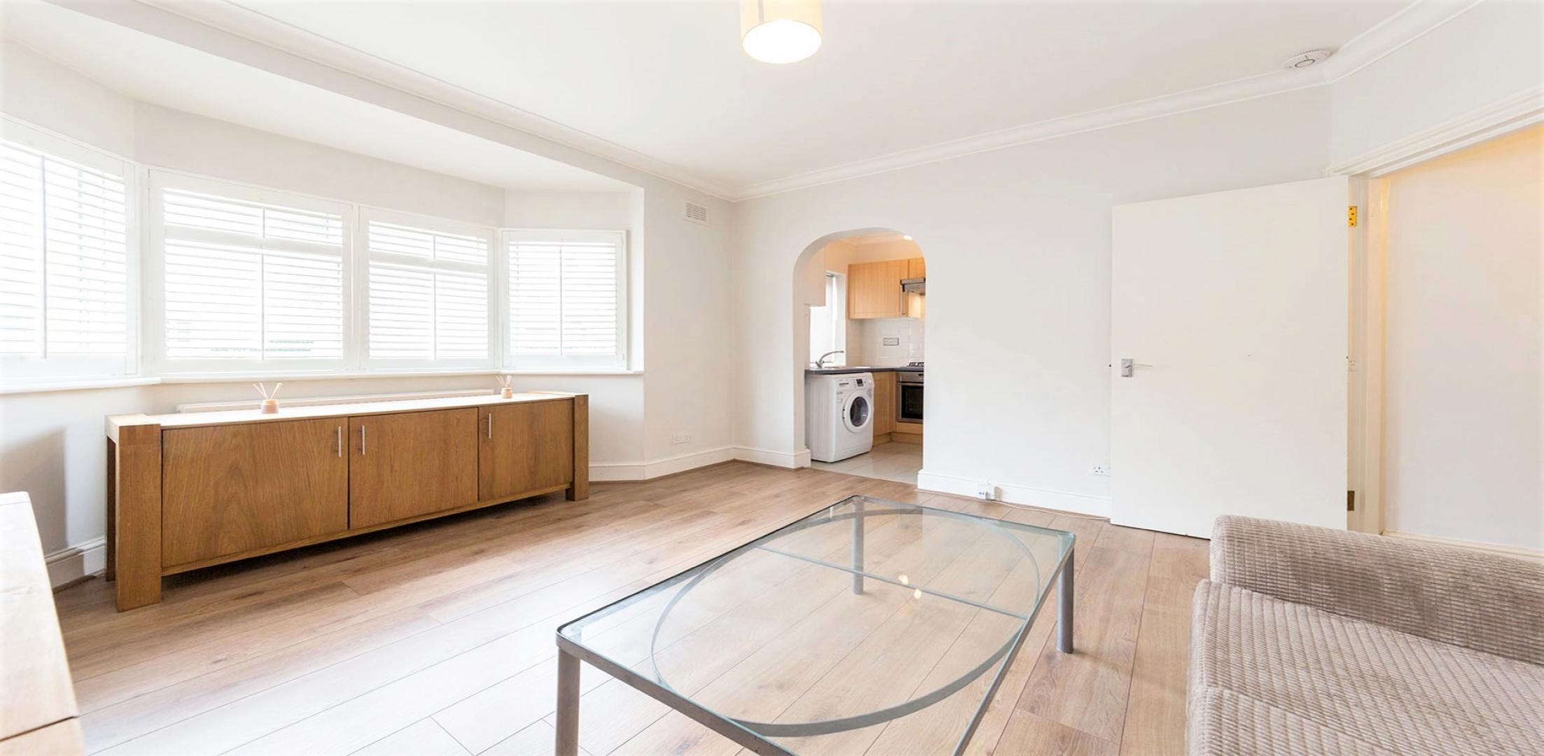 			3 Bedroom, 1 bath, 1 reception Flat			 North End Road , GOLDERS GREEN